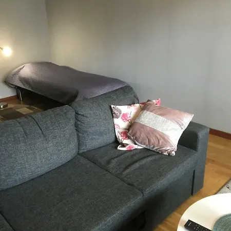 Keskikatu Apartment *